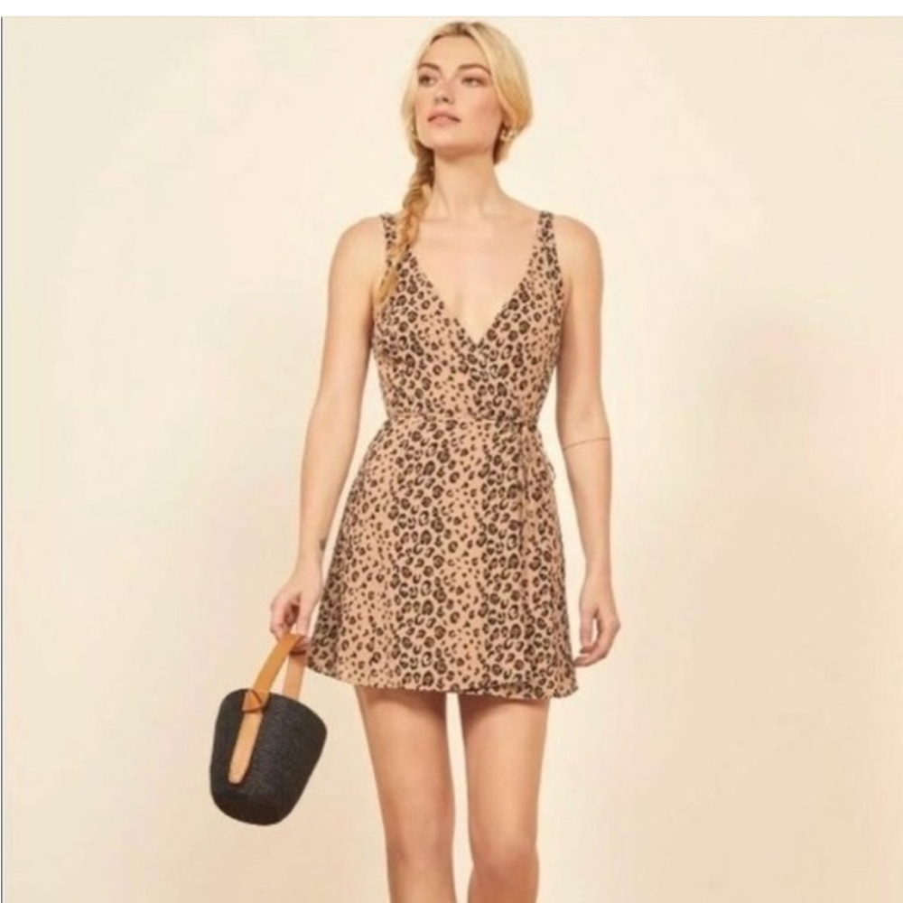 Reformation anchorage feline mini wrap dress - Picture 8 of 9